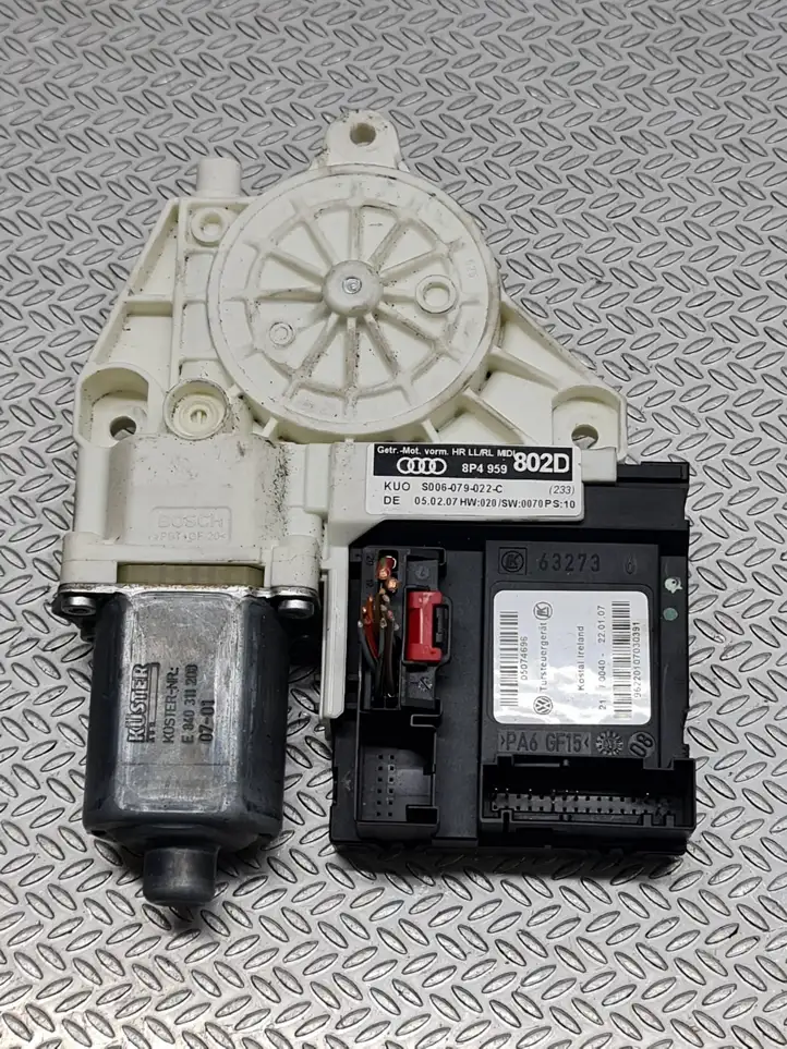 Audi A3/S3 8P (2004 - 2008) 8P4959802D Стеклоподъемник задней двери — фото 1