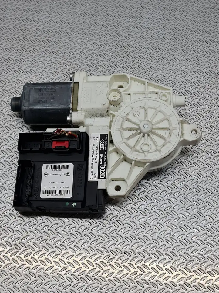 Audi A3/S3 8P (2004 - 2008) 8P4959802D Стеклоподъемник задней двери — фото 2
