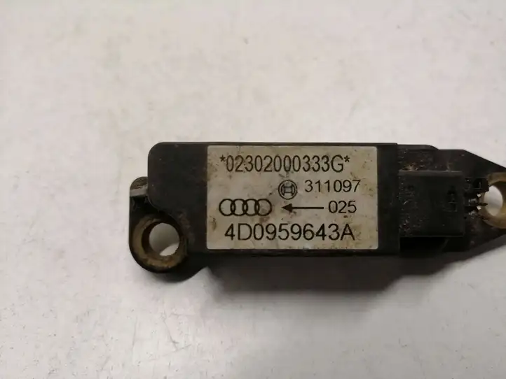 Audi A8 S8 D2 4D (1999 - 2002) 4D0959643A Датчик удара SRS — фото 3
