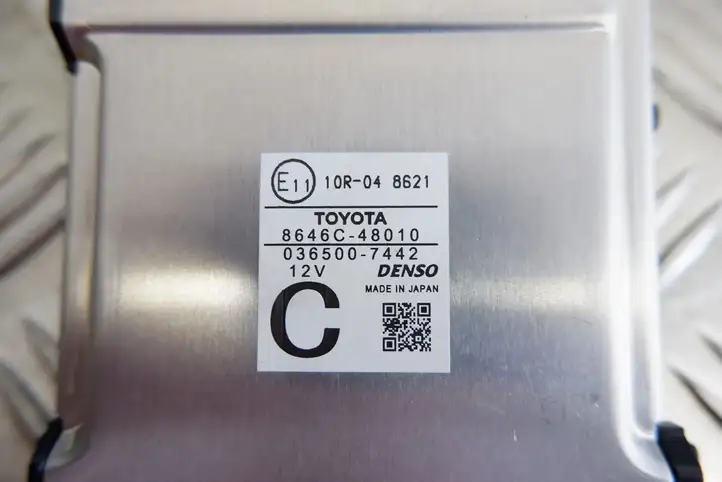 Lexus RX 450H (2015 - 2019) 8646C48010 Камера в лобовом стекле — фото 4