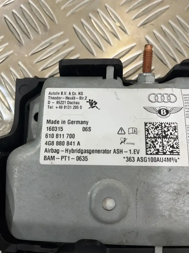Audi A6 C7 (2011 - 2014) 4G8880841A Коленная подушка безопасности — фото 4