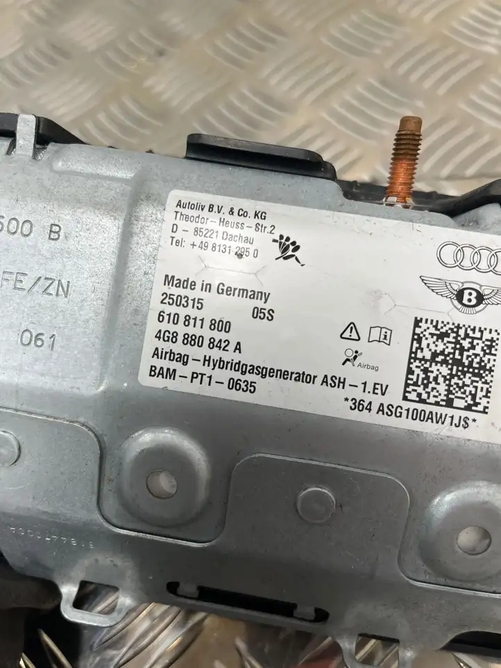 Audi A6 C7 (2011 - 2014) 4G8880842A Коленная подушка безопасности — фото 4