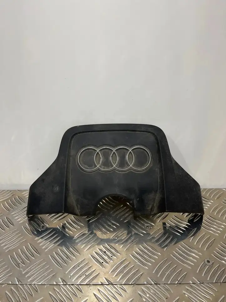 Audi A6 C7 (2011 - 2014) 06E103926N Прочие детали моторного отсека — фото 1