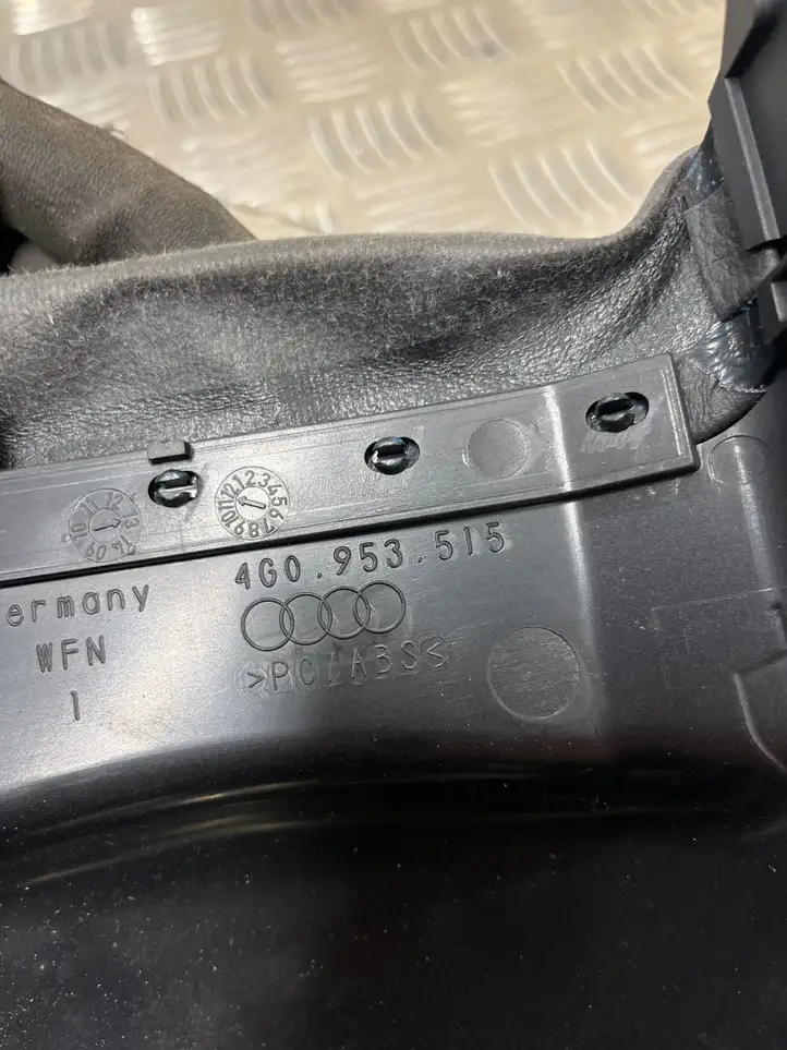 Audi A6 C7 (2011 - 2014) 4G0953515 Обшивка рулевой колонки — фото 3
