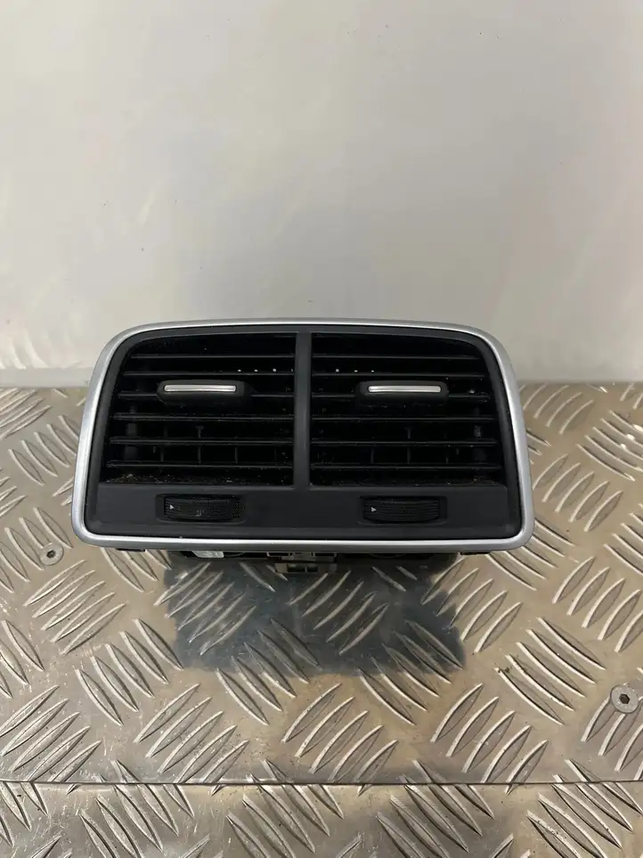 Audi A6 C7 (2011 - 2014) 4G0819203 Задний воздушный дефлектор — фото 1