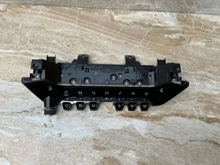 Peugeot 2008 II (2019 - ) 98404590XU Блок управления кондиционером — фото 1