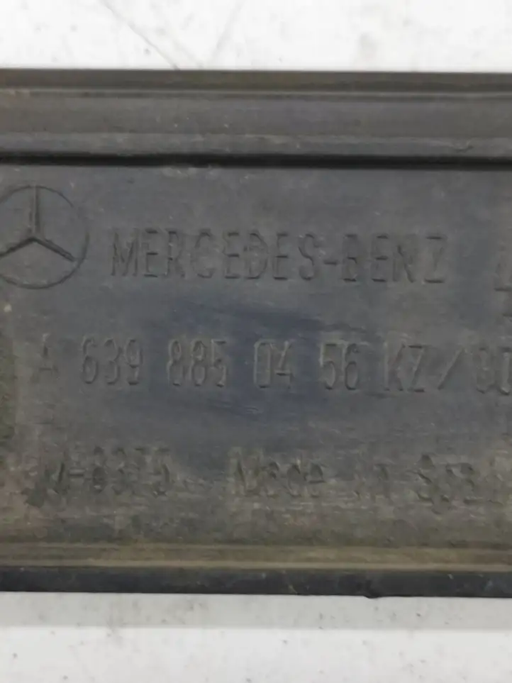 Mercedes-Benz Vito Viano W639 (2003 - 2010) A6398850456 Кронштейн заднего бампера — фото 4