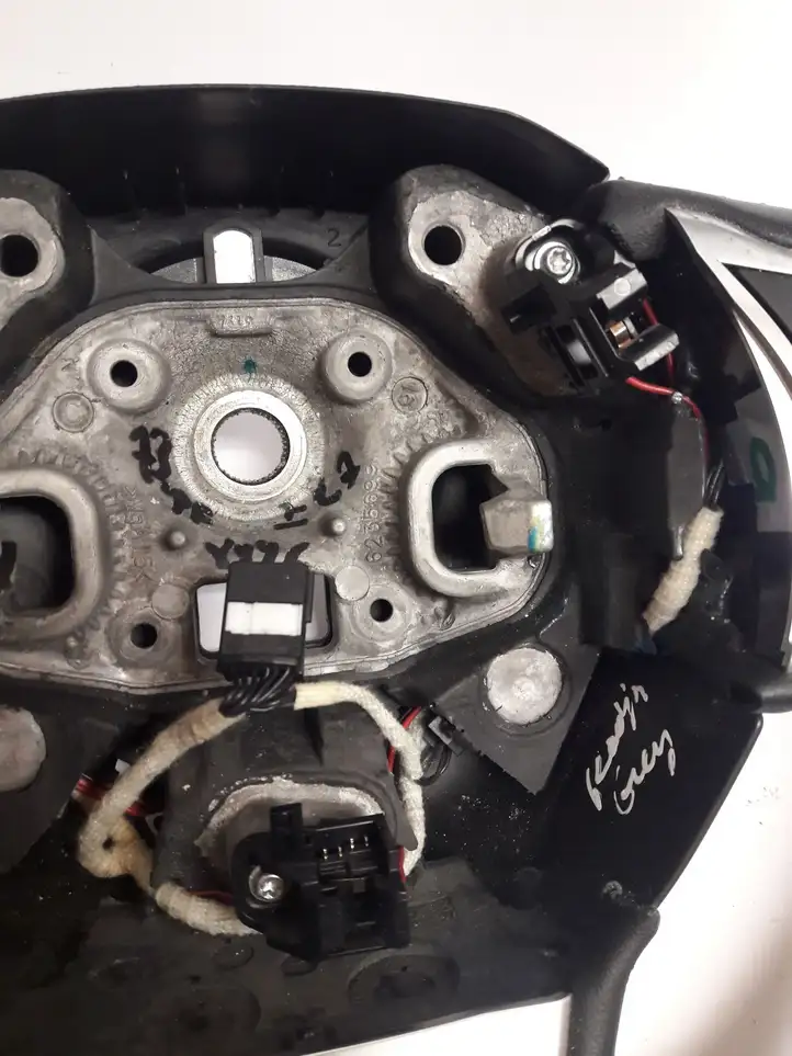 Renault Kadjar (2015 - 2018) 484005825R Руль — фото 4