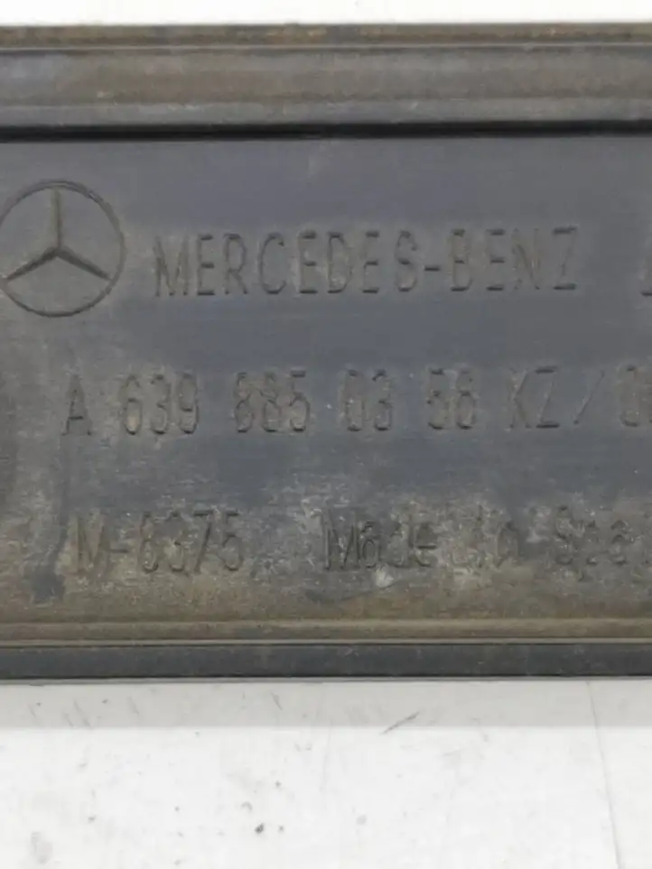 Mercedes-Benz Vito Viano W639 (2003 - 2010) A6398850356 Кронштейн заднего бампера — фото 3