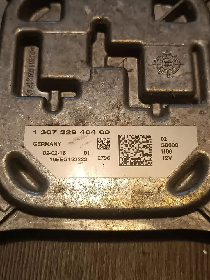BMW 3 F30 F35 F31 (2012 - 2018) 7492026 Блок розжига ксенона — фото 2