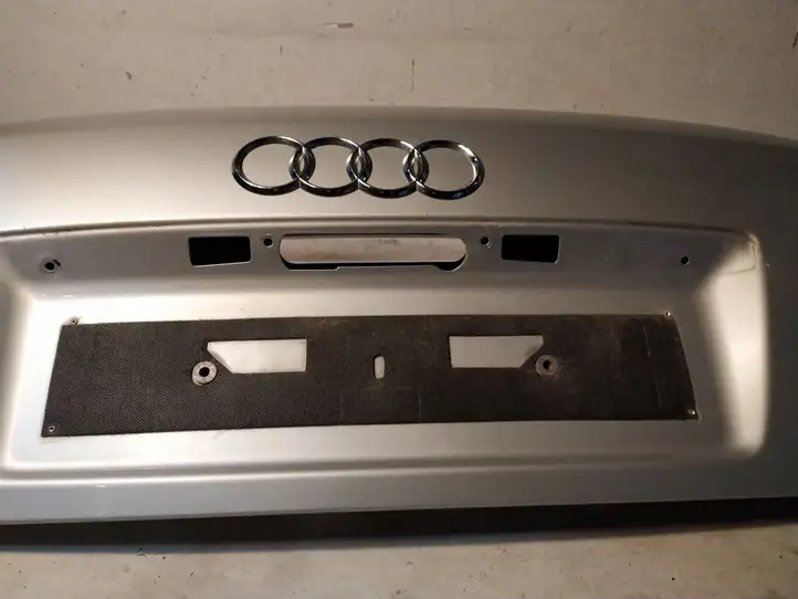 Audi A8 S8 D3 4E (2007 - 2010) Крышка багажника — фото 4