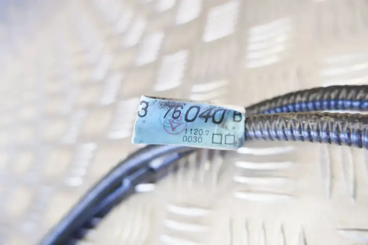 Lexus UX (2020 - ) 8218376040 Прочая электропроводка — фото 4