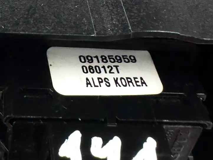 Opel Vectra C (2002 - 2005) 09185959 Блок кнопок стеклоподъемников — фото 6