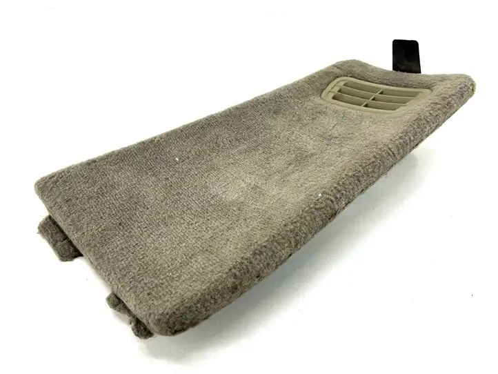 Volvo XC90 (2002 - 2006)   Нижний отделочный щит бока багажника