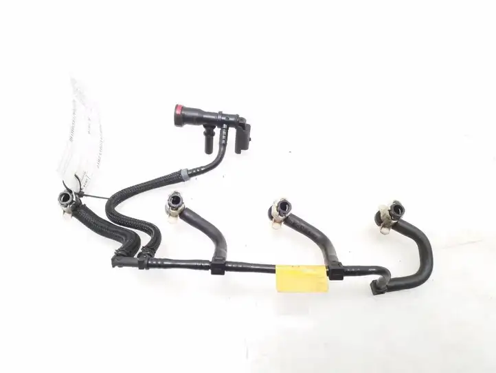 Nissan Qashqai (2013 - 2017) 166714557R Шланг обратки топлива — фото 1