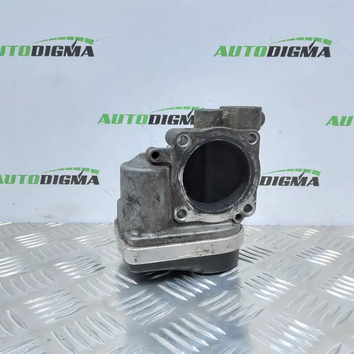Audi A3/S3 8P (2003 - 2005) 06F133062 Дроссельная заслонка — фото 2