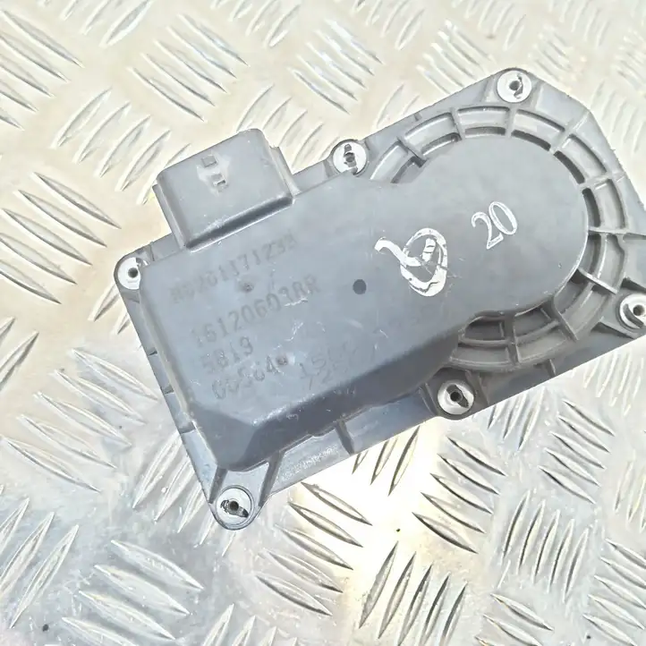 Nissan Qashqai (2013 - 2017) 161206038R Дроссельная заслонка — фото 3