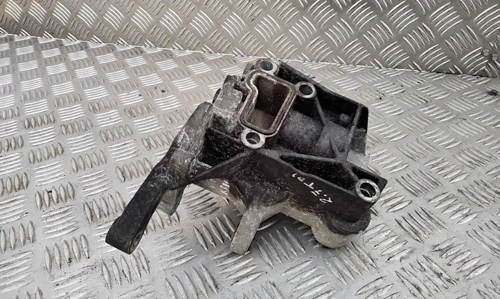 Audi A5 8T 8F (2007 - 2011) 059145169AA Кронштейн насоса ГУР — фото 3