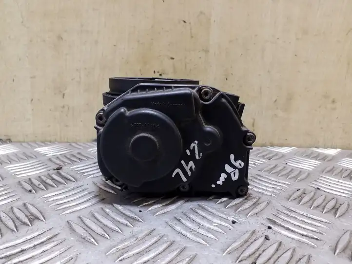 Audi A4 S4 B5 8D (1999 - 2001) 078133063AK Дроссельная заслонка — фото 4