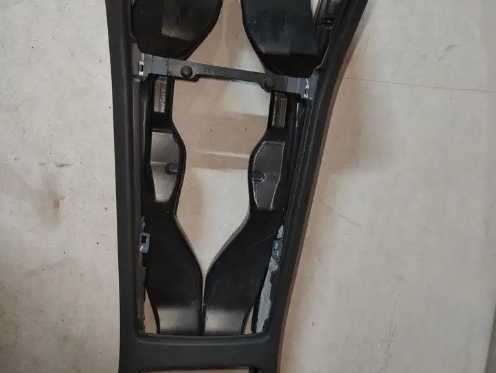 Audi A8 S8 D3 4E (2007 - 2010) 4E0863241 Центральная консоль — фото 3