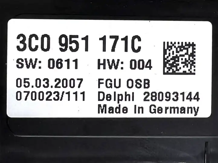 Volkswagen PASSAT B6 (2005 - 2010) 3C0951171C Датчик охранной сигнализации — фото 9