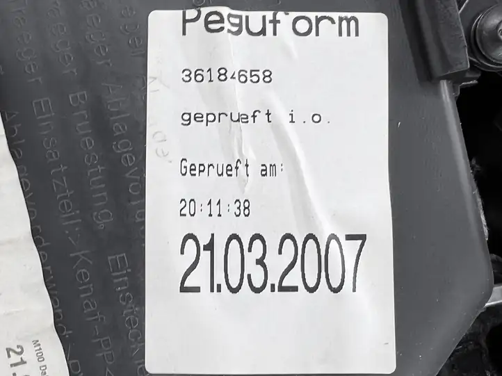 Volkswagen PASSAT B6 (2005 - 2010) 3C9867211DL Обшивка задней двери — фото 7