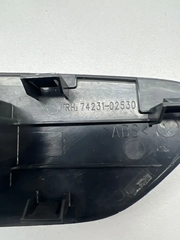 Toyota Auris 150 (2006 - 2012) 7423102530 Блок кнопок стеклоподъемников — фото 3