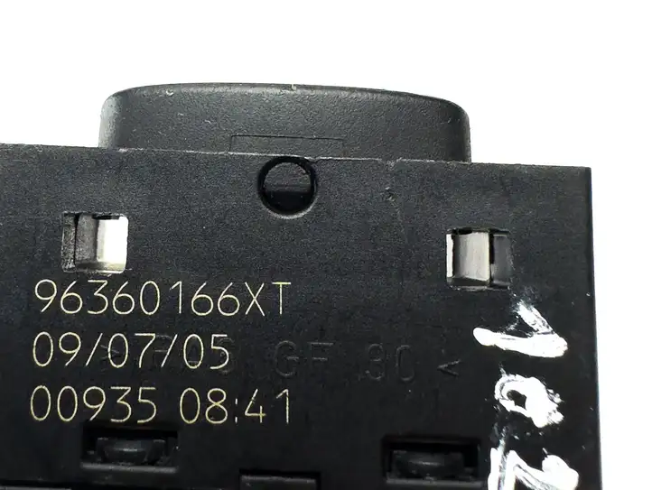 Peugeot 307 (2005 - 2008) 96360166xt Кнопка стеклоподъемников — фото 4