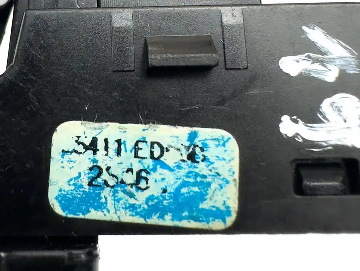 Nissan Note (E11) (2006 - 2014) 25411 Кнопка стеклоподъемников — фото 4