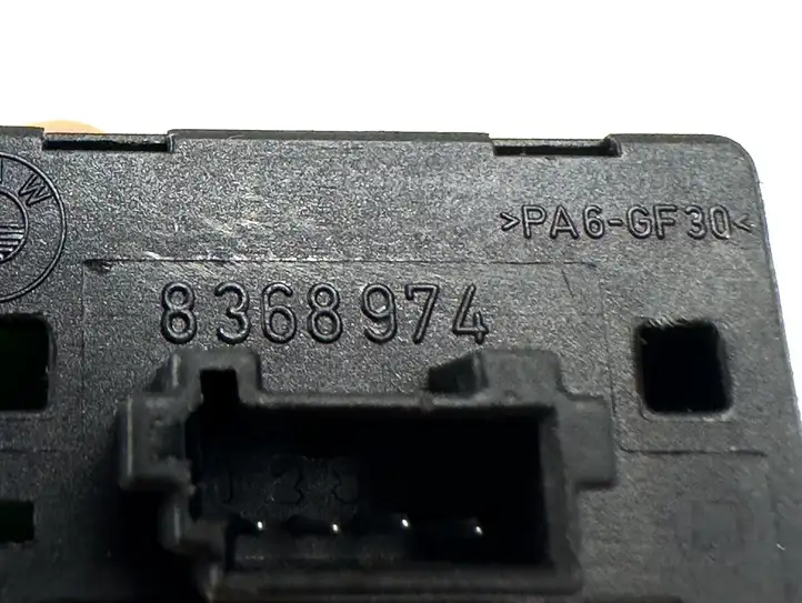 BMW 5 E39 (1996 - 2003) 8368974 Кнопка стеклоподъемников — фото 4