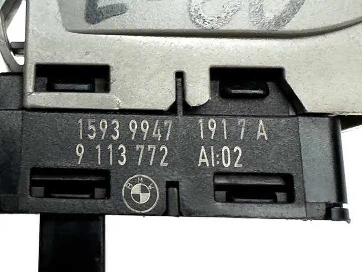 BMW 5 E60 E61 (2004 - 2010) 9113772 Кнопка стеклоподъемников — фото 4