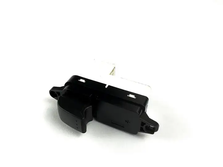 Mazda 6 (2005 - 2007) gp9f66380 Кнопка стеклоподъемников — фото 1