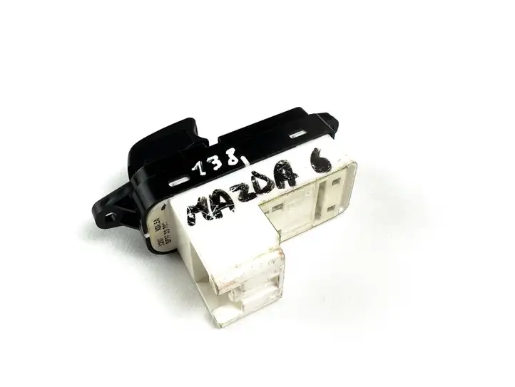 Mazda 6 (2005 - 2007) gp9f66380 Кнопка стеклоподъемников — фото 3