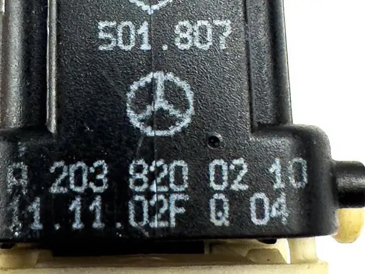 Mercedes-Benz C W203 (2000 - 2007) a2038200210 Блок кнопок стеклоподъемников — фото 4