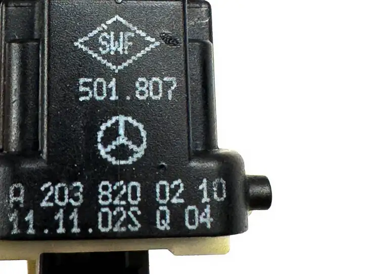 Mercedes-Benz C W203 (2000 - 2007) a2038200210 Блок кнопок стеклоподъемников — фото 4