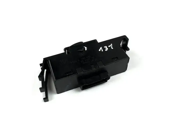BMW 3 E46 (1998 - 2005) 8381510 Кнопка стеклоподъемников — фото 3
