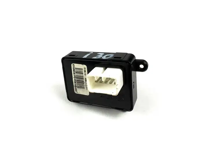 Hyundai i30 (2007 - 2012) 935152l011 Кнопка стеклоподъемников — фото 4