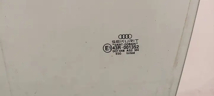 Audi A4 S4 B6 8E 8H (2000 - 2006) 43R001352 Стекло передней двери — фото 5