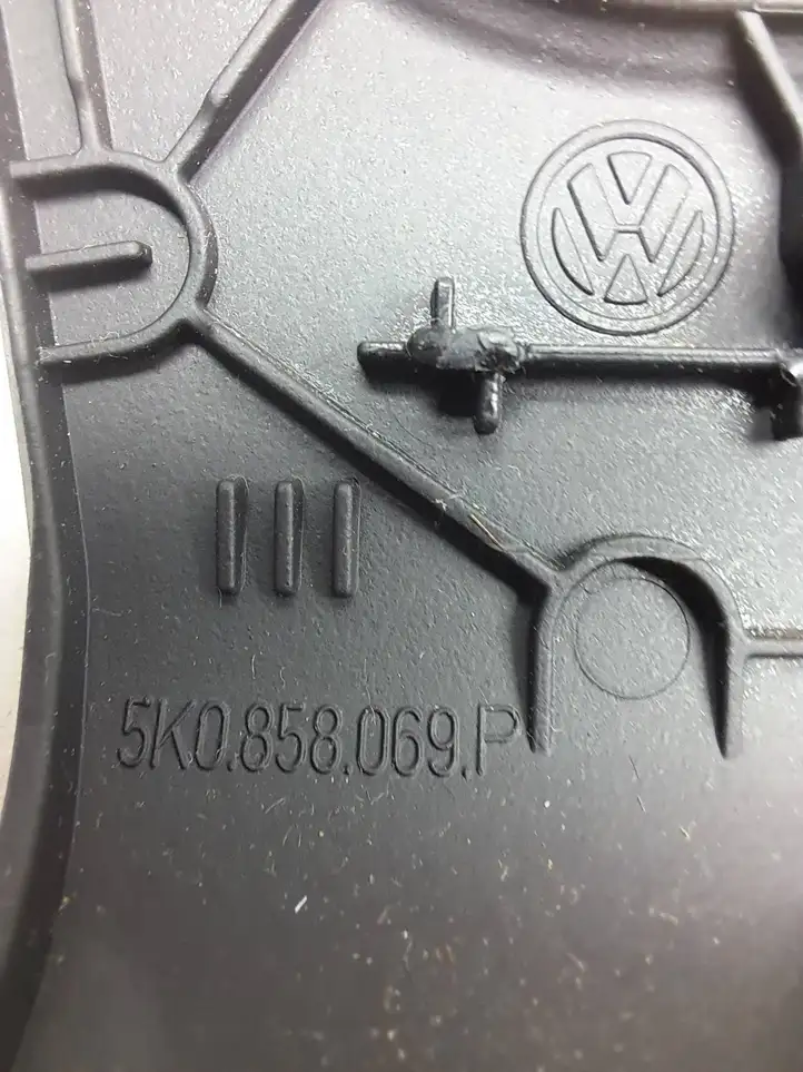 Volkswagen Golf VI (2009 - 2013) 5K0858069P Отделка блока климат-контроля — фото 3