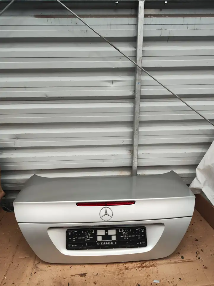 Mercedes-Benz E W211 (2002 - 2009) Крышка багажника — фото 3