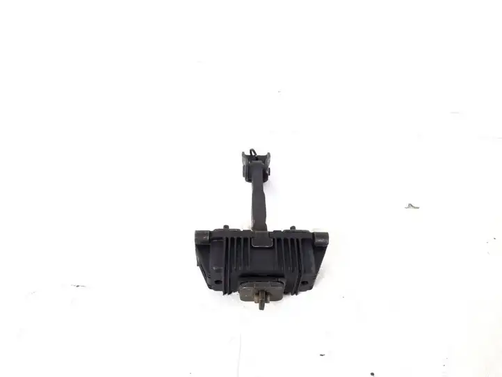 Toyota Avensis T250 (2003 - 2006) 68610-05040 Ограничитель двери — фото 2