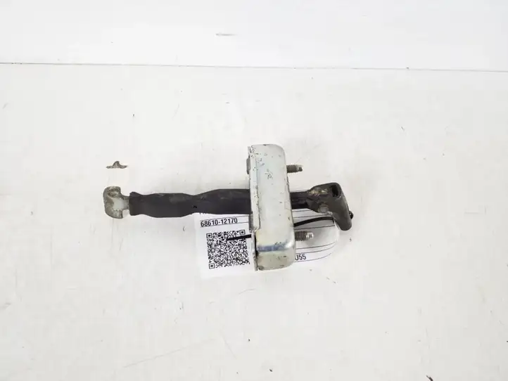 Toyota Corolla E120 E130 (2000 - 2004) 68610-12170 Ограничитель двери — фото 1