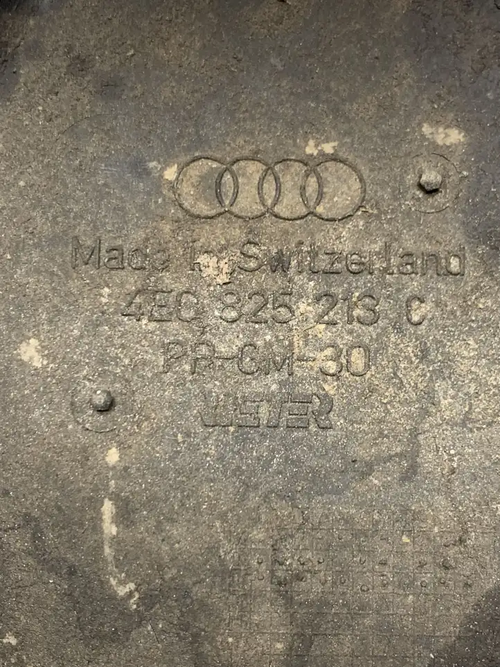 Audi A8 S8 D3 4E (2002 - 2005) 4E0825213C Защита днища задней части — фото 2