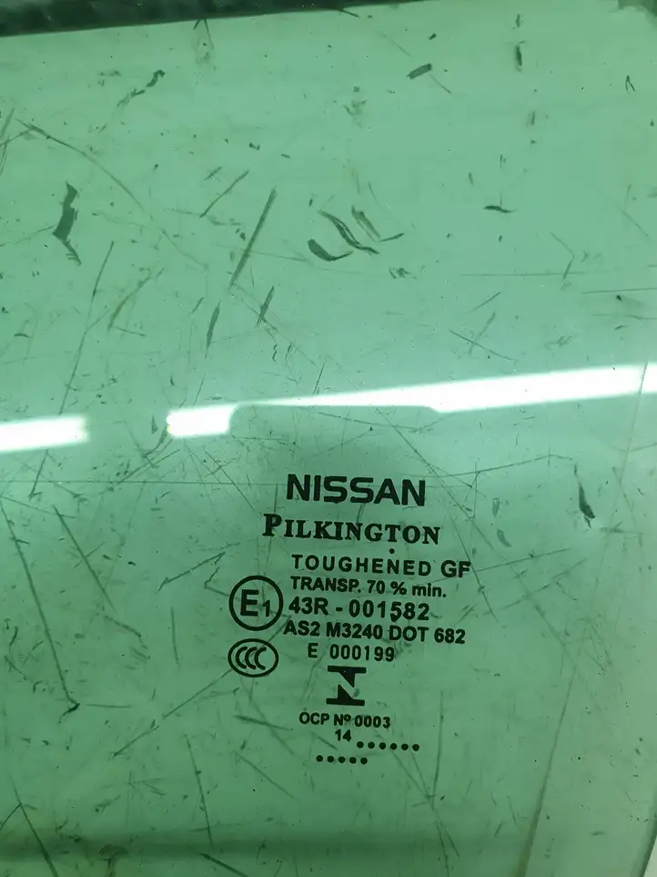 Nissan Qashqai (2013 - 2017) 43R001582 Стекло передней двери — фото 5