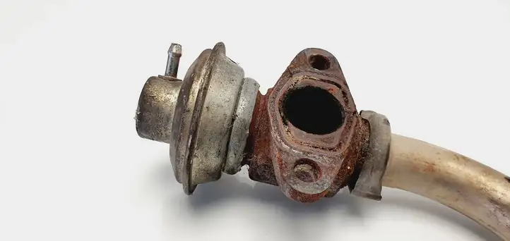 Renault Laguna I (1993 - 2001) Трубка EGR — фото 3