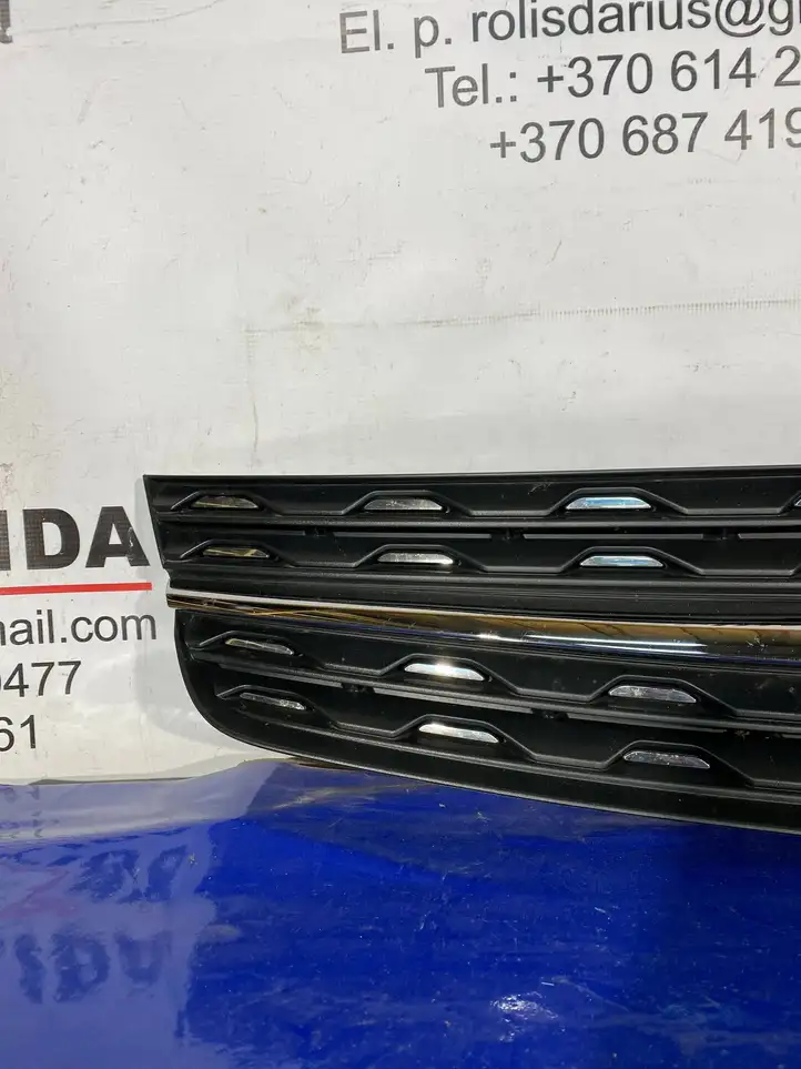 Opel Zafira Life (2019 - )  9833128677 Верхняя решётка