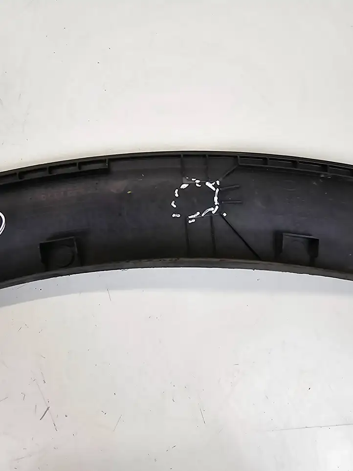 Kia Sportage (2016 - 2018) 87714f1000 Накладка колесной арки — фото 4