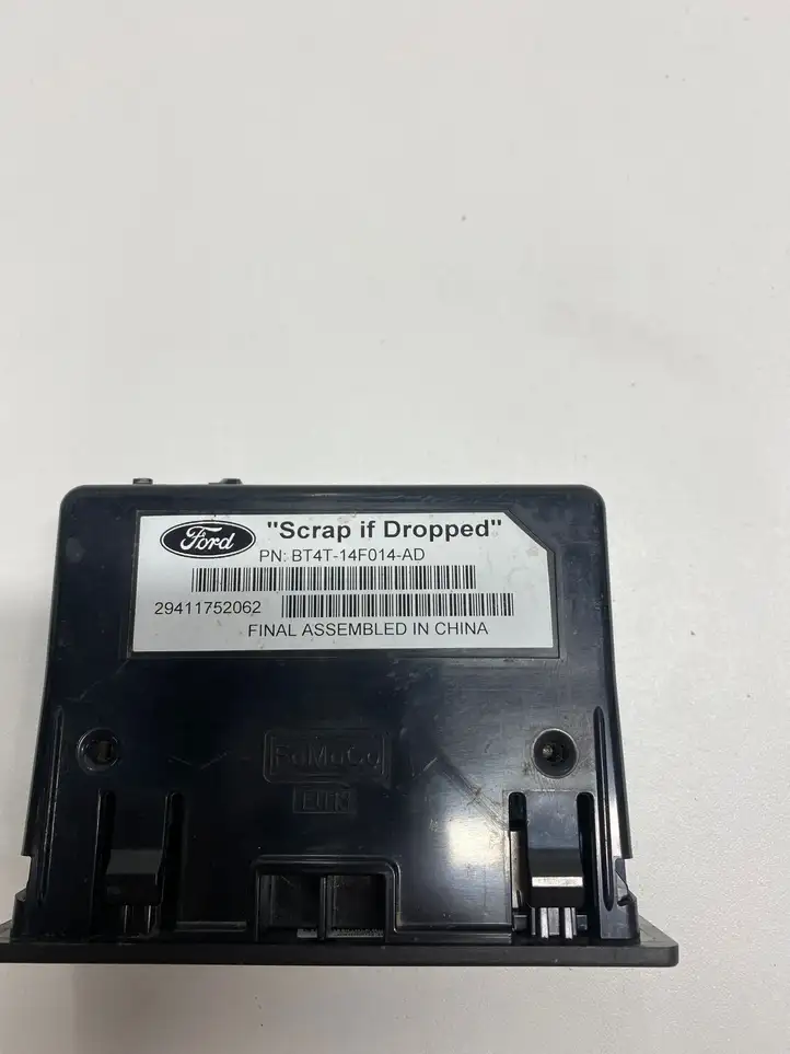 Ford Explorer (2010 - 2015) BT4T14F014AD USB модуль — фото 4