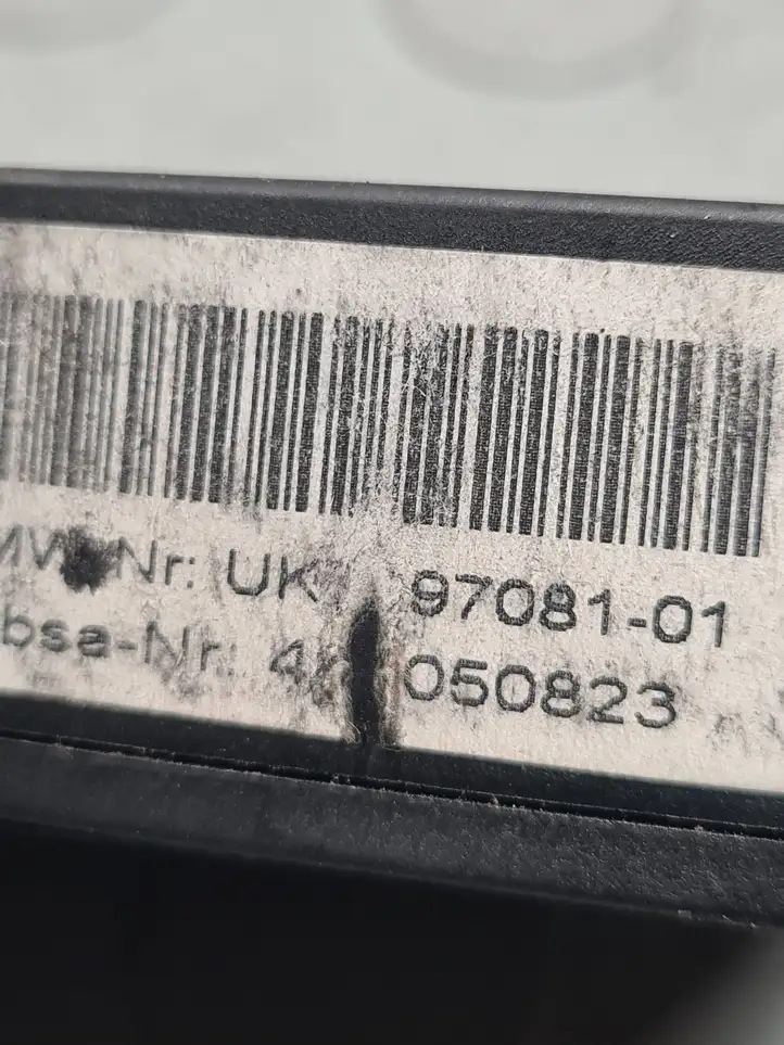BMW 5 E60 E61 (2004 - 2010) 7014870 Замок крышки багажника — фото 2