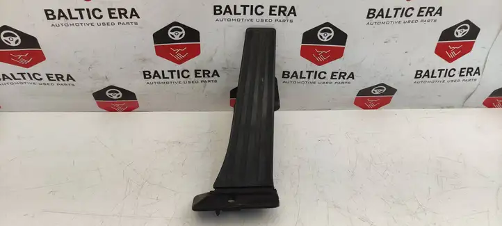 BMW 4 F32 F33 (2013 - 2017) 6853175 Педаль акселератора — фото 2